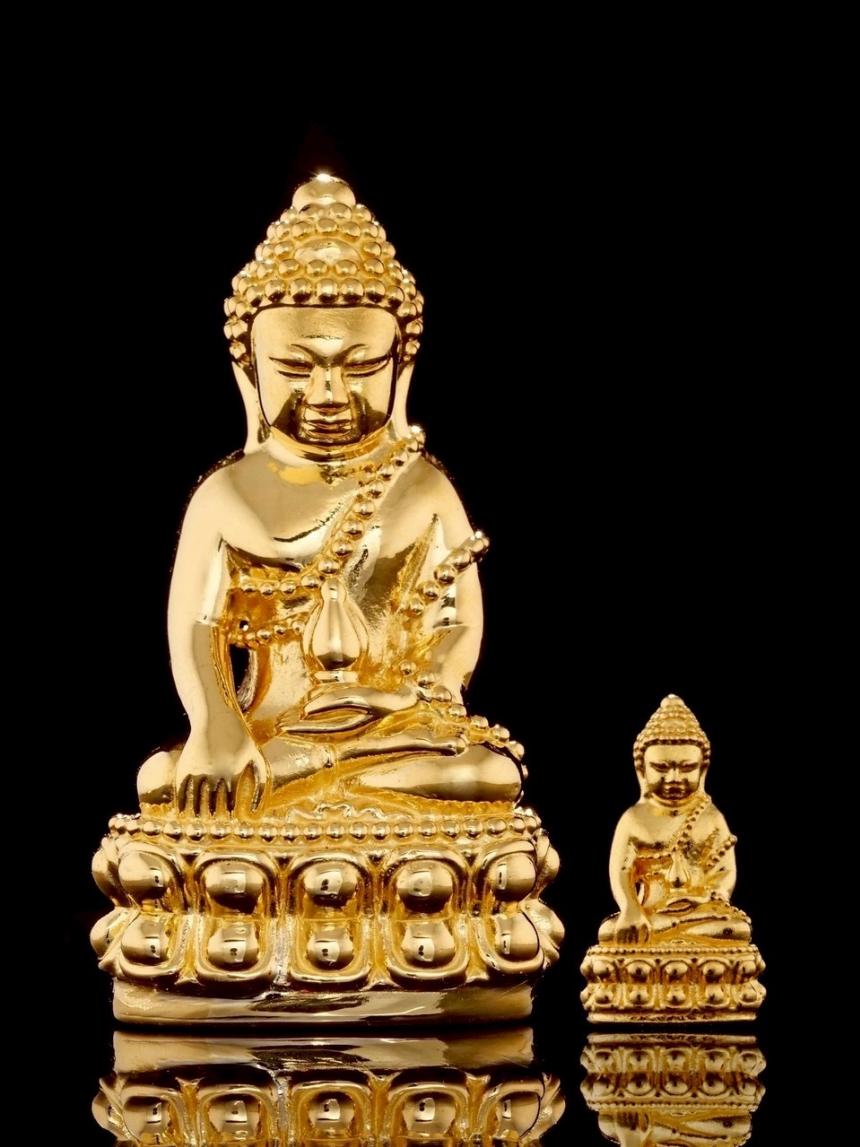 เปิดสั่งจองพระกริ่งเจ้าสัว ปี ๒๕๖๘ และเหรียญมาหาปราบ พุทธไสยาส โปรดพระราหู เปิดจองครับ