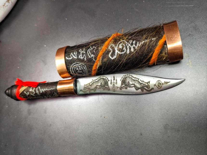 มีดหมออาคมมหาปราบ ⚔️🚩🚩 💢🎉หนังปะกำช้าง หลวงพ่อธรรมดล วัดหนองปรือ โคราชเปิดจองครับ