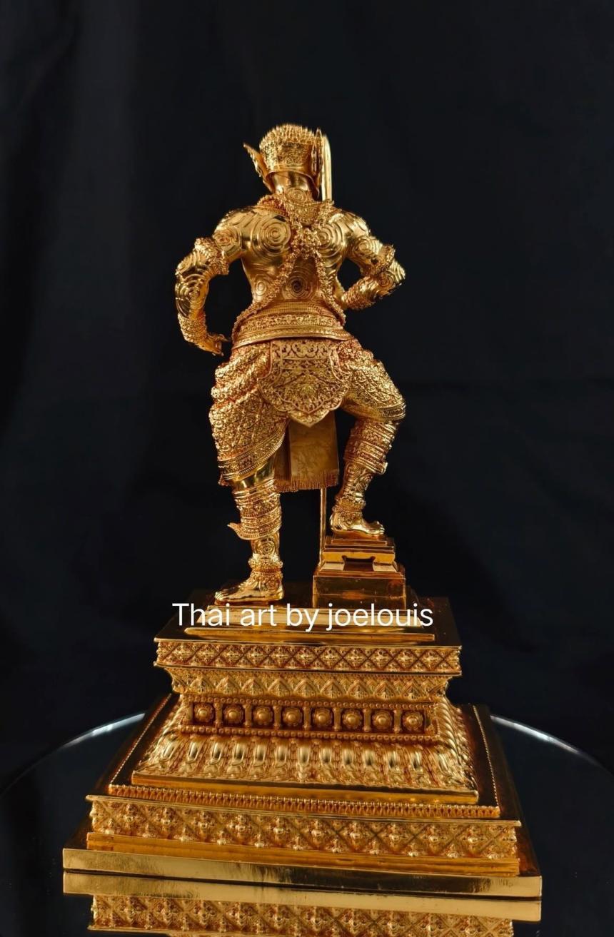 พระพิราพ เป็นอวตารปางหนึ่งของพระศิวะ (พระอิศวร) เป็นที่นับถือในฐานะบรมครูแห่งนาฏศิลป์และดุริยางค์ศิลป์ของไทย เปิดจองครับ