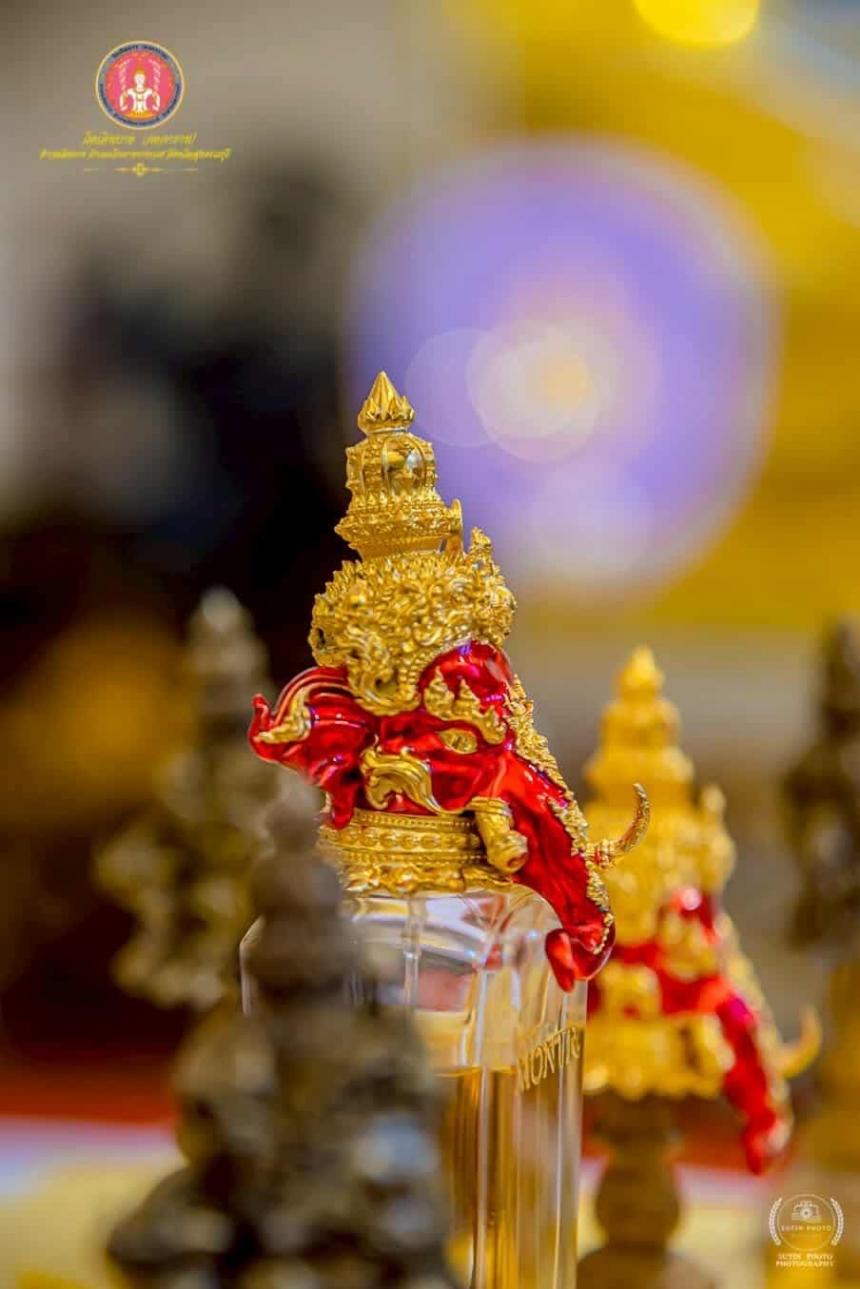 น้ำหอม MONTR – หอมต้องมนต์ เปิดจองครับ