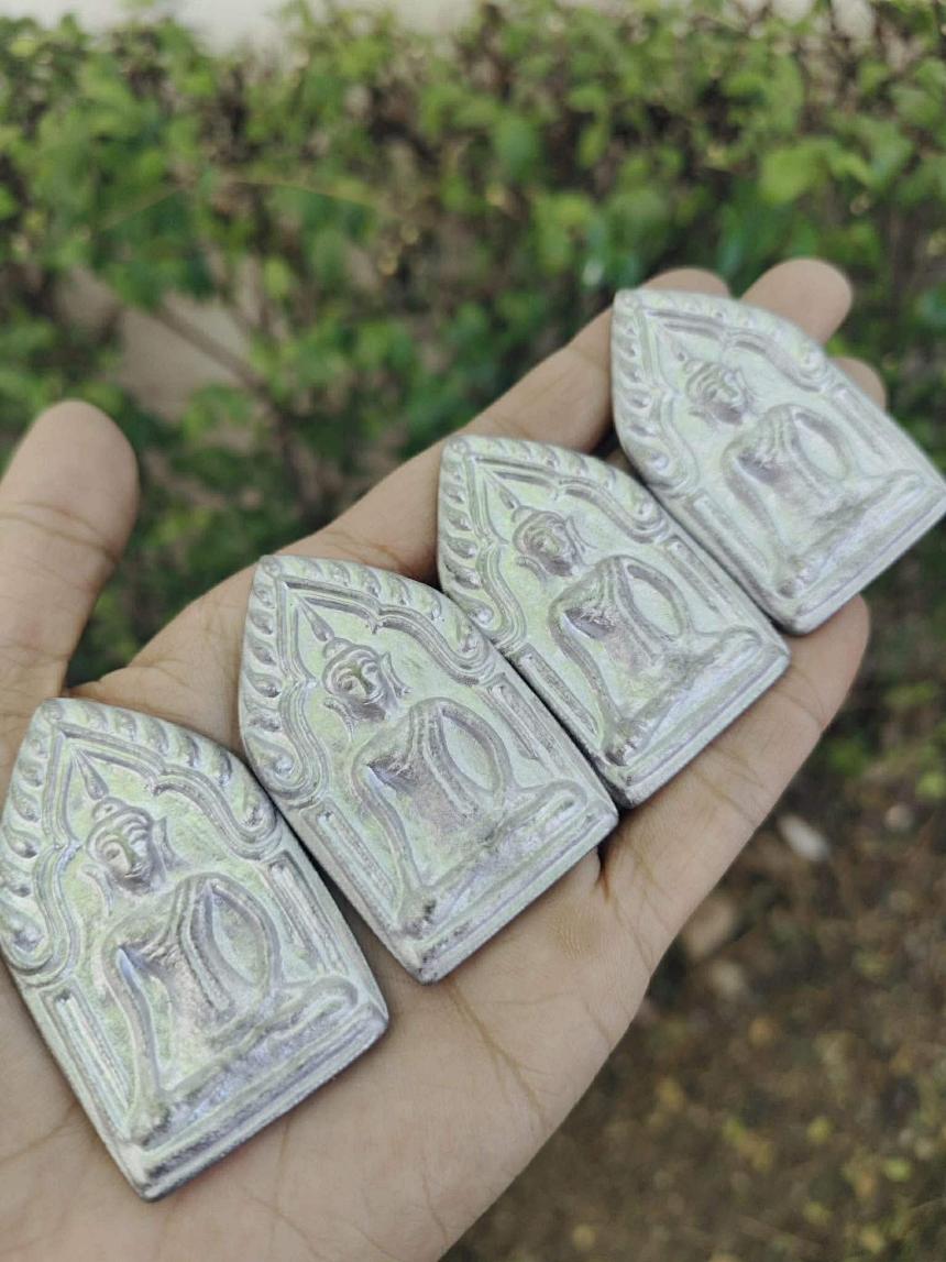  เปิดจองบูชา พระขุนแผน พิมพ์จัมโบ้ รุ่น โคตรมหาเศรษฐี อธิษฐานจิตโดย หลวงพ่อธรรมดล กิตติปัญโญ