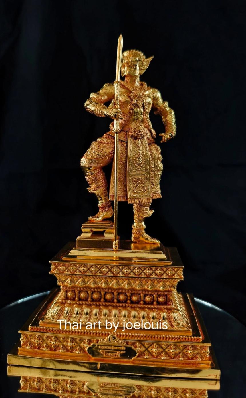 พระพิราพ เป็นอวตารปางหนึ่งของพระศิวะ (พระอิศวร) เป็นที่นับถือในฐานะบรมครูแห่งนาฏศิลป์และดุริยางค์ศิลป์ของไทย เปิดจองครับ
