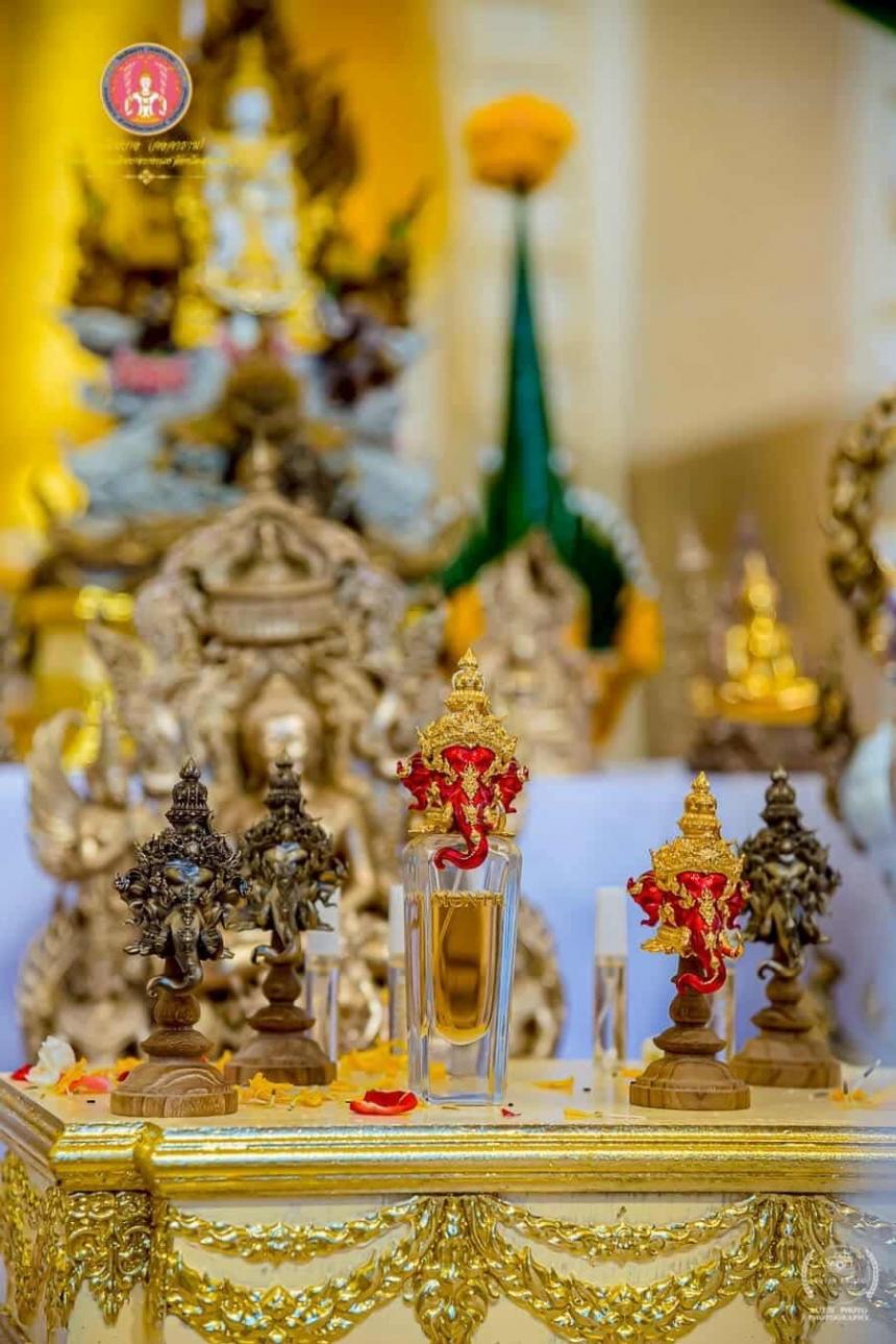 น้ำหอม MONTR – หอมต้องมนต์ เปิดจองครับ