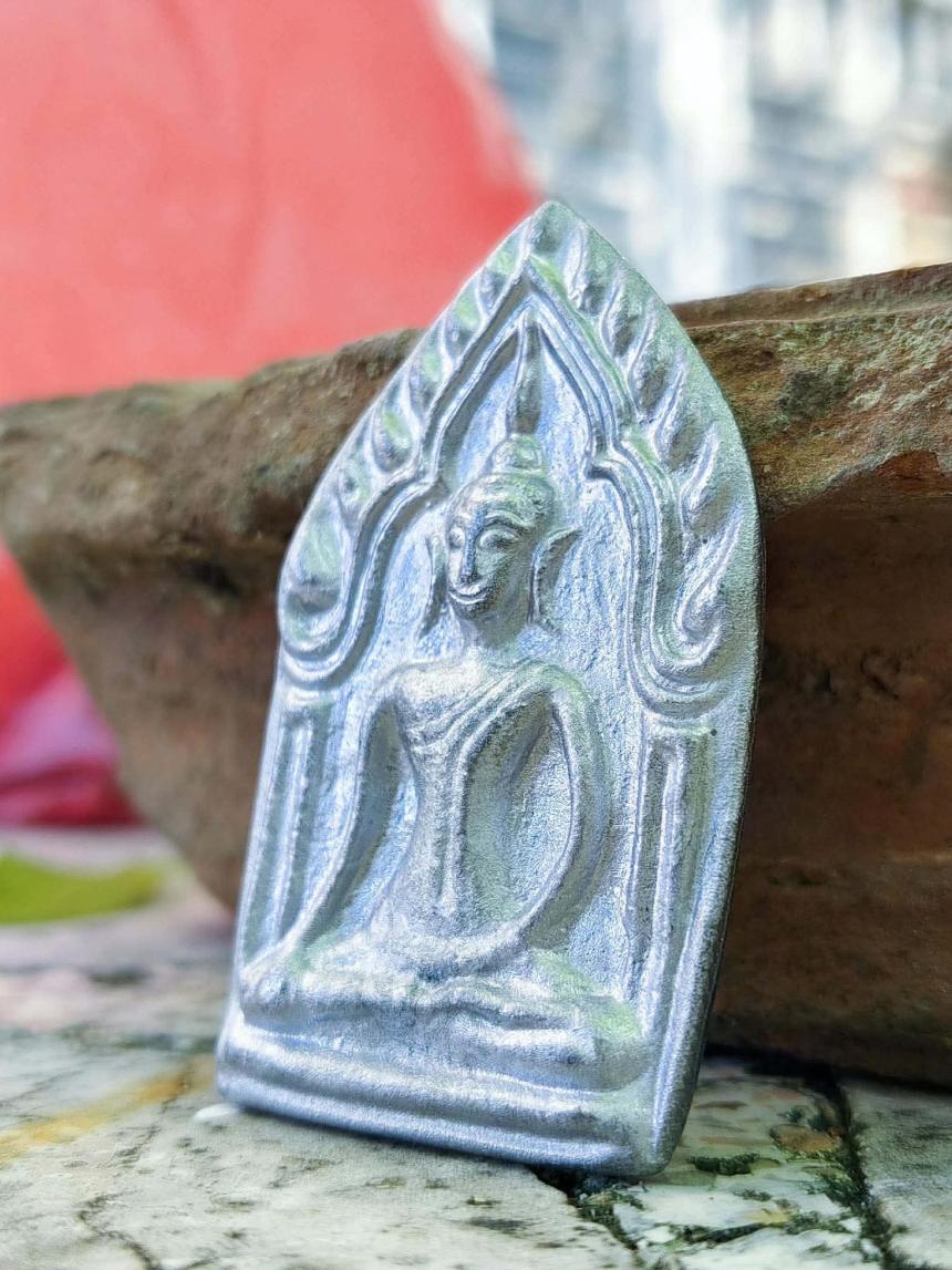  เปิดจองบูชา พระขุนแผน พิมพ์จัมโบ้ รุ่น โคตรมหาเศรษฐี อธิษฐานจิตโดย หลวงพ่อธรรมดล กิตติปัญโญ