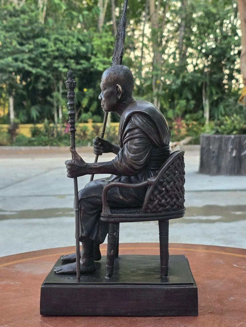 รูปเหมือนหลวงปู่เจ้าคุณอิ้น วัดนิคมเทพา จัดสร้างโดยวัดสันติวรคุณ เปิดจองครับ