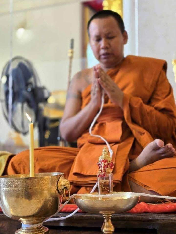 น้ำหอม MONTR – หอมต้องมนต์ เปิดจองครับ