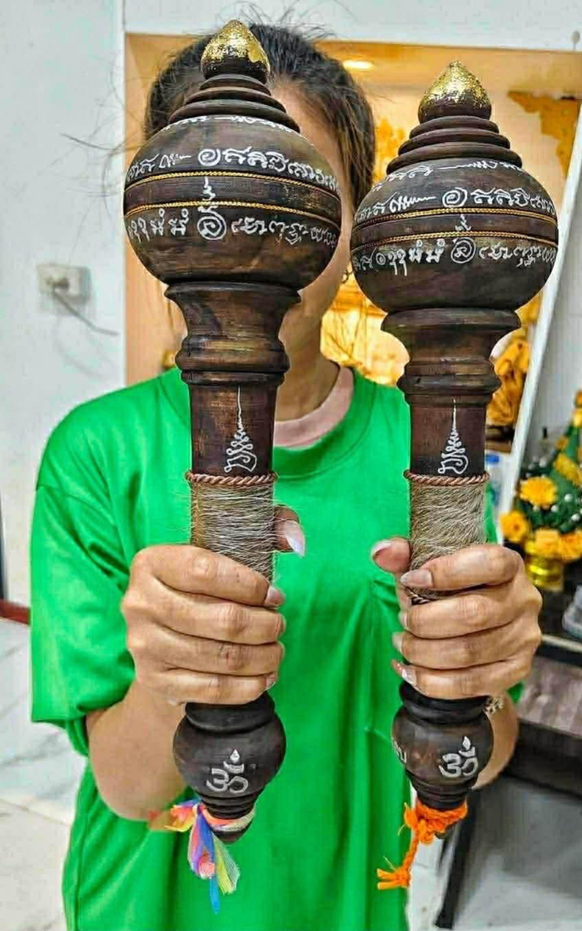 คฑาพระนารายณ รุ่นพระนารายณ์เปิดโลก9รอบ เปิดจองครับ