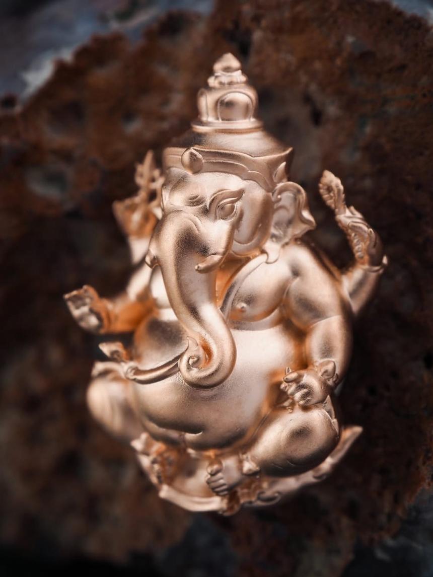 เปิดสั่งจองผลงานประติมากรรม 🙏 พระพิฆเนศปิติอนันต์ เปิดจอง