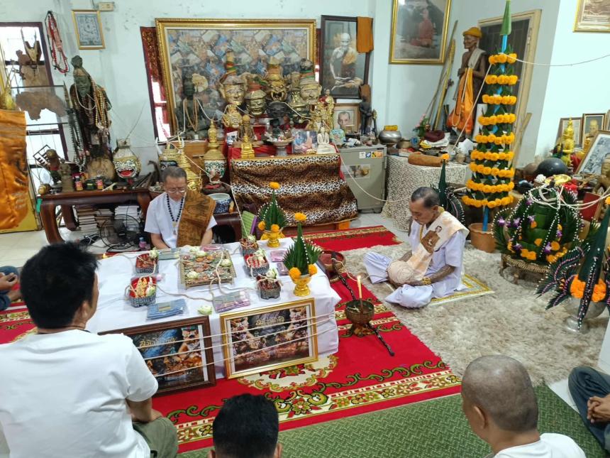 เปิดจอง.เนื้อผงพุทธคุณปู่เจ้าสมิงพราย นะเศรษฐี เปิดจองครับ