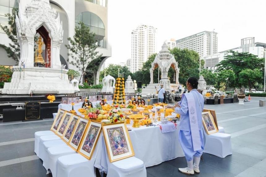 พระตรีมูรติ ผู้ประทานความรัก ความสำเร็จ 😍 พระตรีมูรติ (พระทัตตาเตรยะ)  เปิดจองครับ